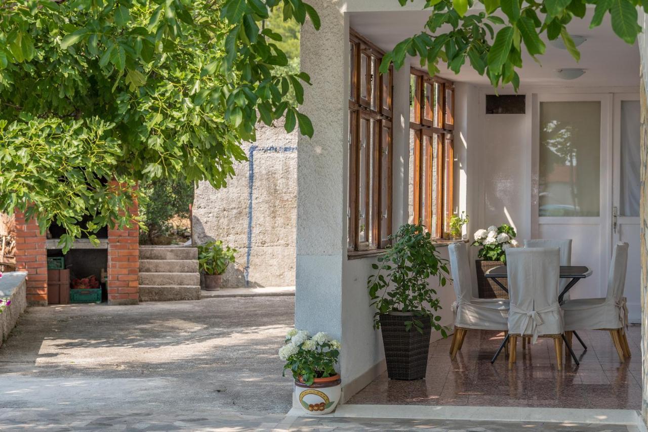 Apartment Strawberry Makarska Exterior photo
