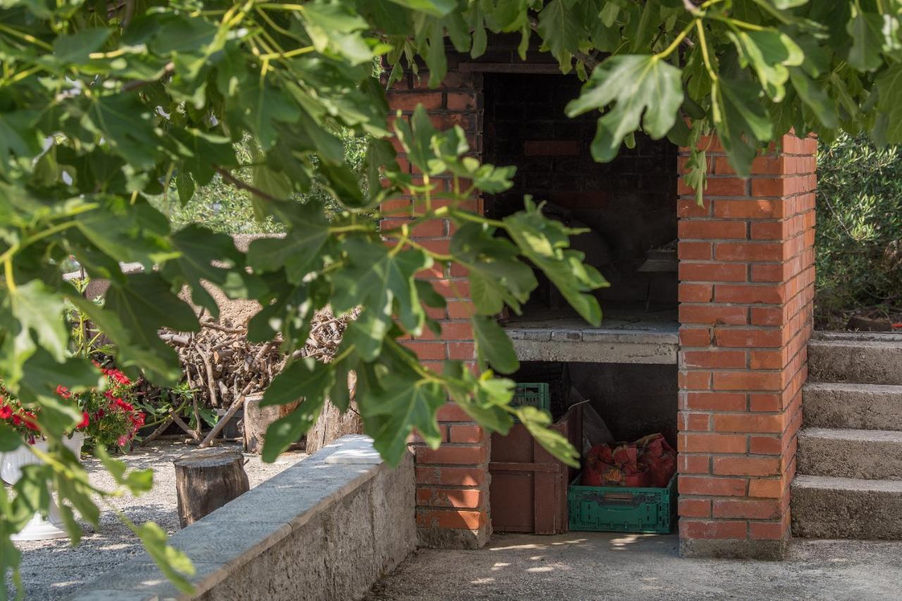 Apartment Strawberry Makarska Exterior photo